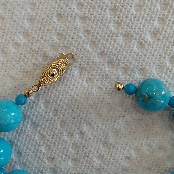 *3/$20* NEW Turquoise Gem stone  beaded bracelet *Broken clasp* - Picture 3 of 3
